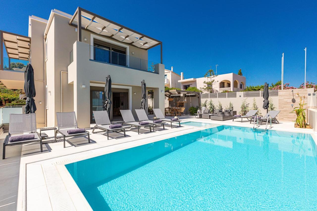 Lagoon Seabreeze Villa, Sumptuous Retreat, By Thinkvilla Panormos  Bagian luar foto